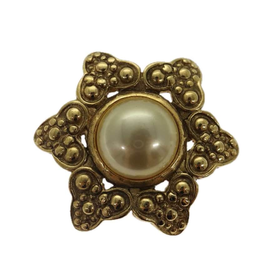 Chanel Baroque CC Brooch Gold Metal Good condition - Front View