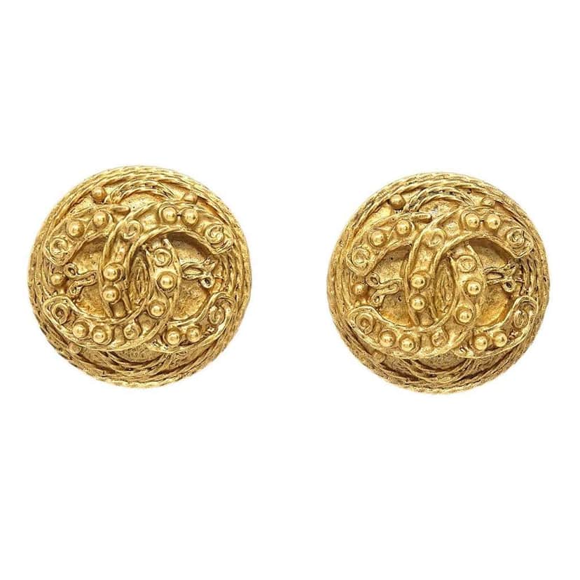 Chanel Vintage CC Round Clip-On Earrings Gold Good condition - Front View