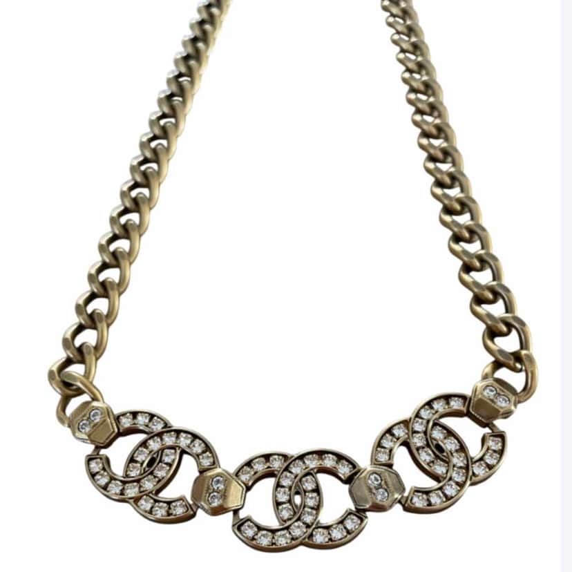 Chanel cc Gold Metal Very good condition - Front View