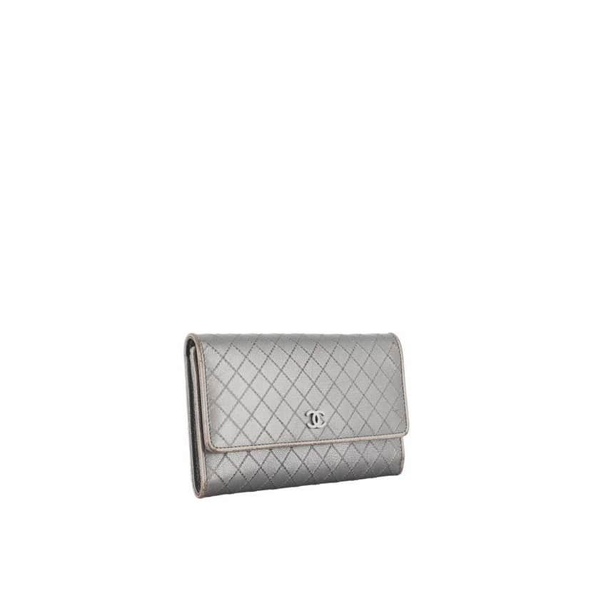 Chanel Silver-gray leather wallet Grey Leather Very good condition - Front View