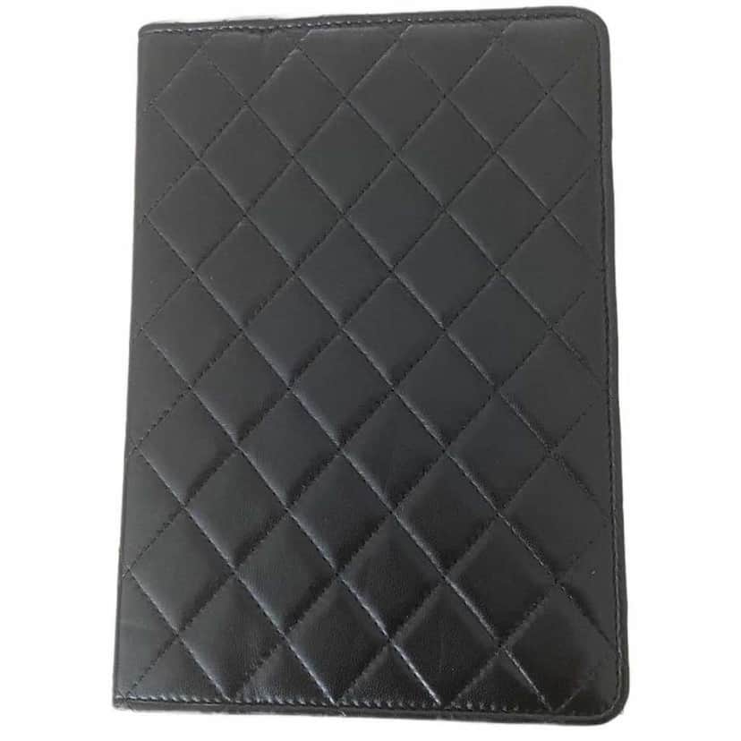 Chanel Timeless iPad mini protector Black Leather Never worn - Front View