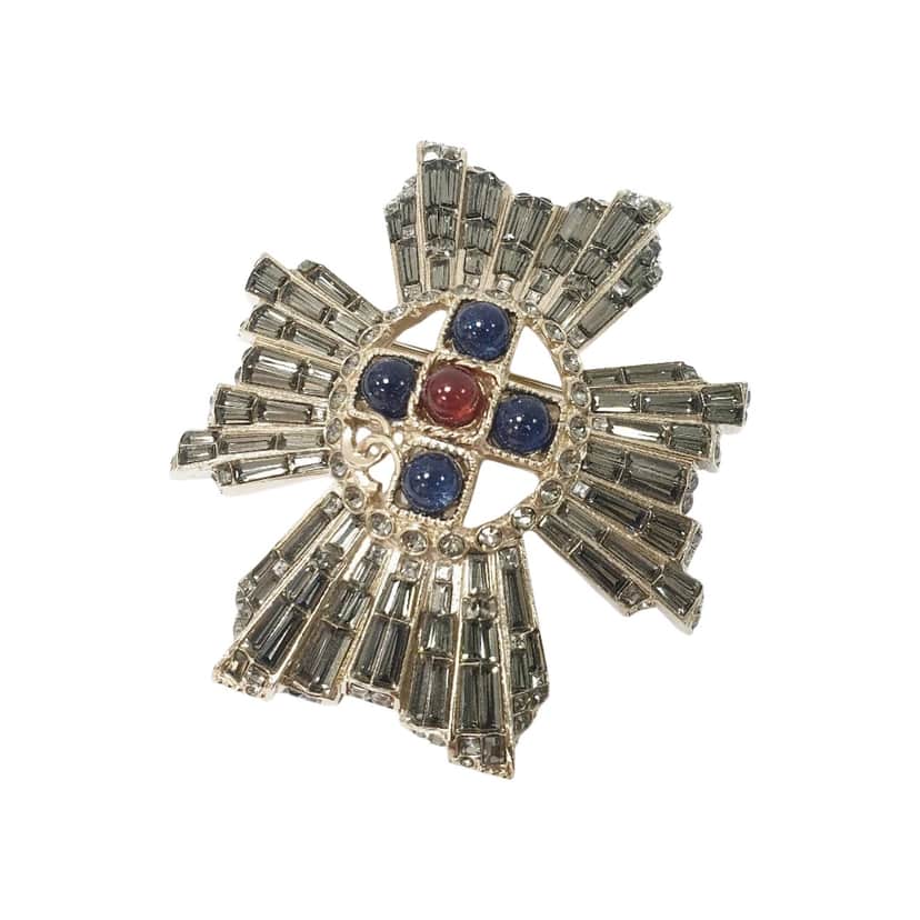 Chanel G20C Brooch Army Pin Cross Black Very good condition - Front View