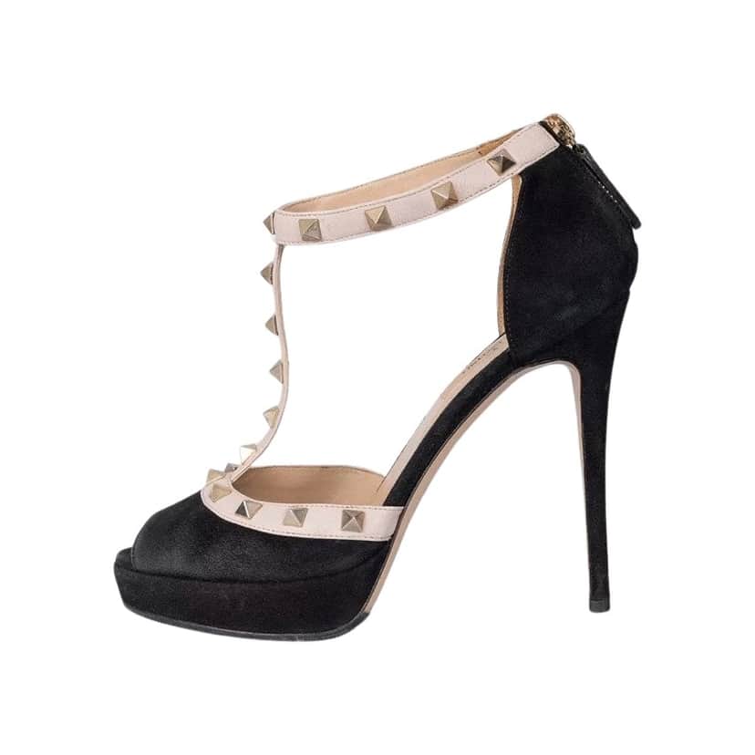 Valentino Garavani Valentino Open Toe Pumps Black Leather Very good condition - Front View