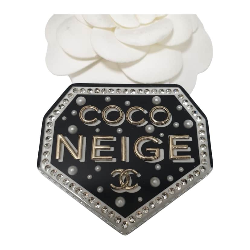 Chanel Coco Neige Crystals Brooch Black Very good condition - Front View