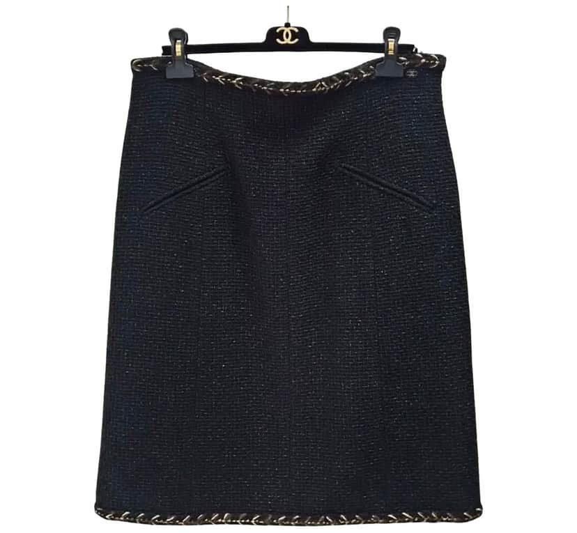 Chanel Skirt Black Tweed Very good condition - Front View