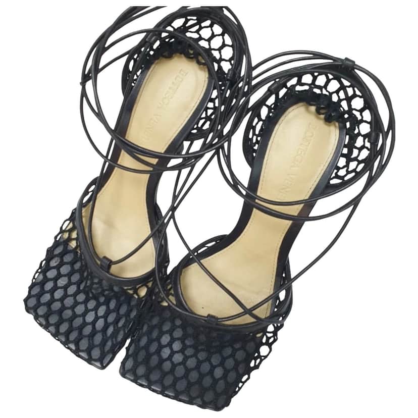 Bottega Veneta Stretch Square Toe Mesh Pumps Black Leather Very good condition - Front View
