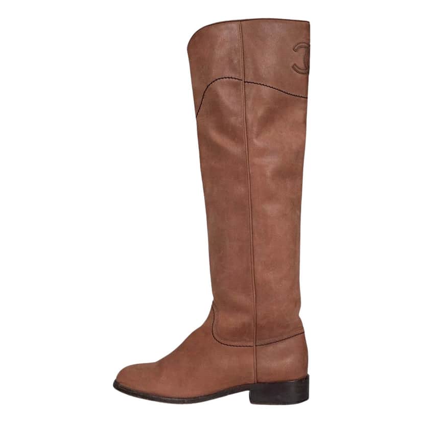 Chanel Matte Round Toe Slip On Brown Leather Good condition - Front View