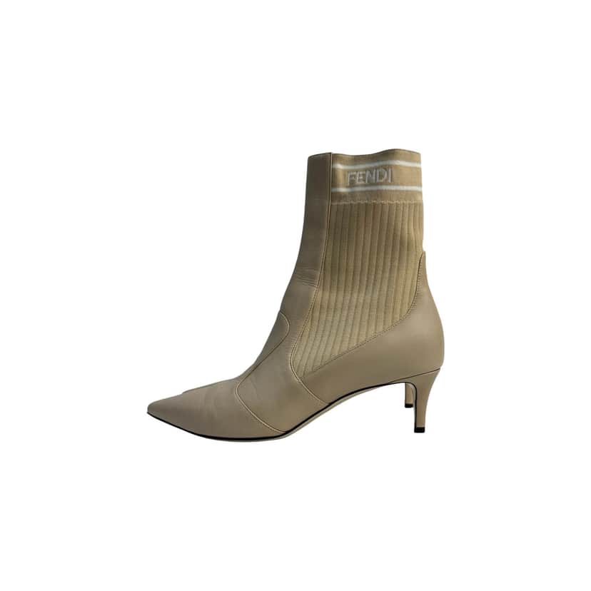 Fendi ankle boots with stretch knit Beige Leather Good condition - Front View