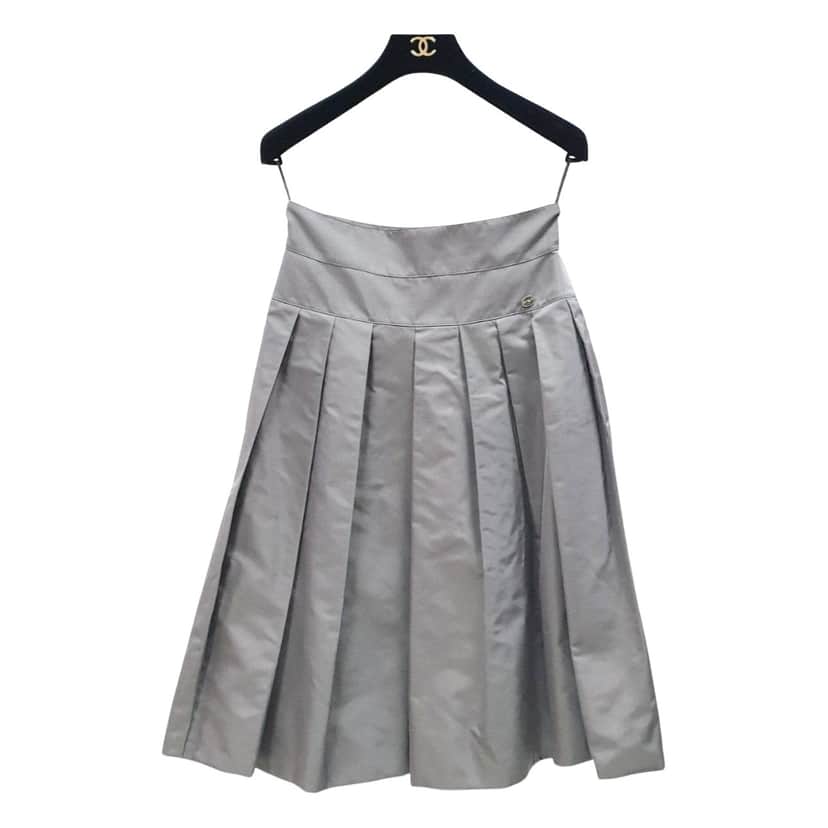 Chanel Knee Length Skirt Grey Silk Very good condition - Front View