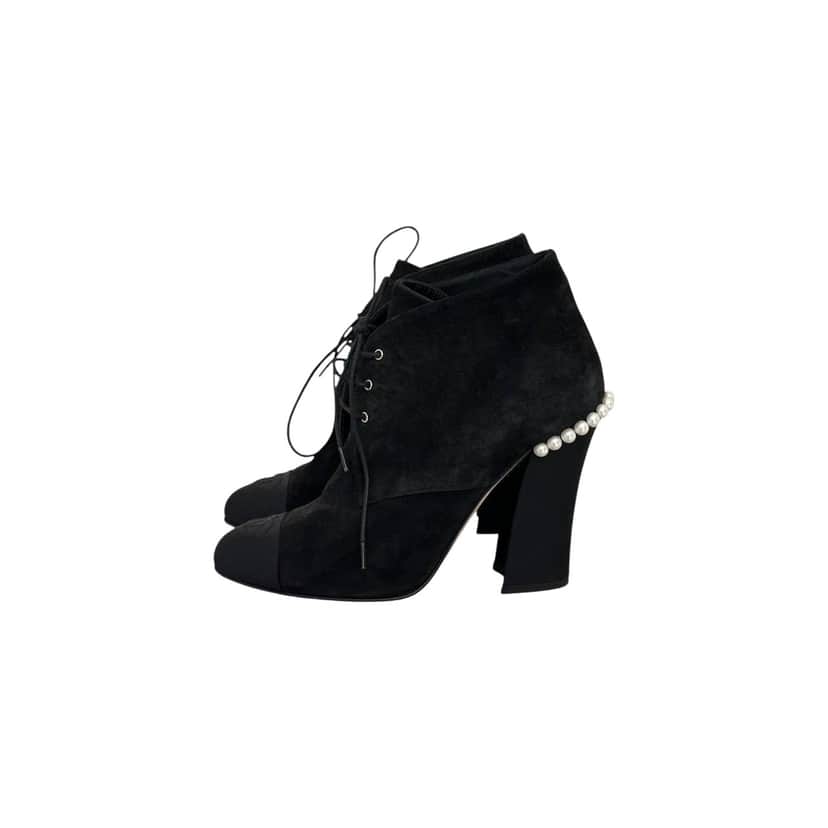 Chanel Lace Up Booties Black Suede Very good condition - Front View