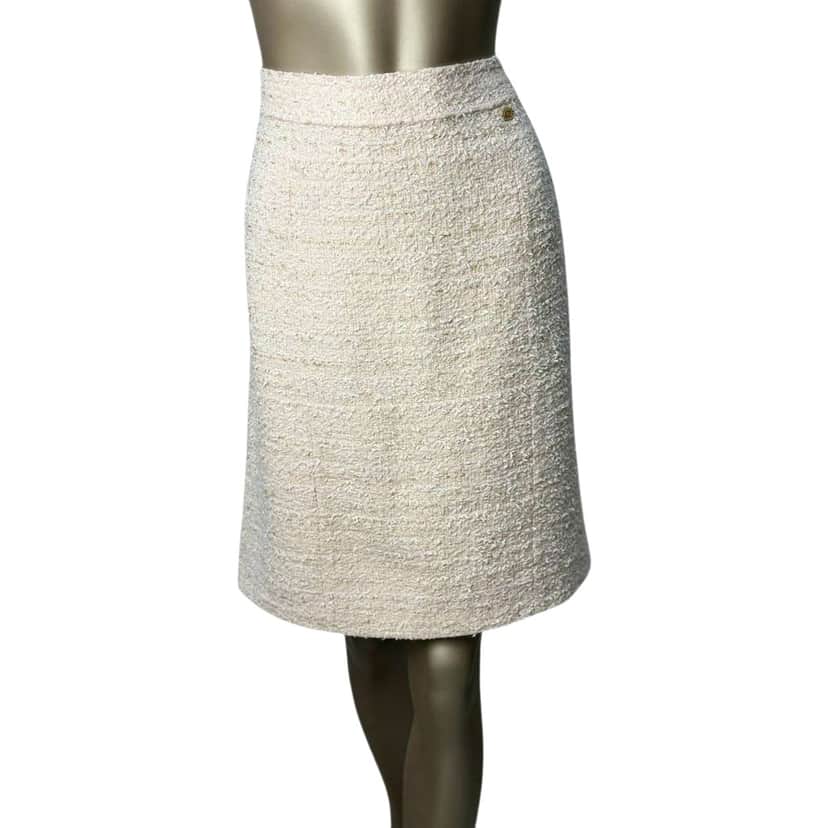 Chanel Skirt White Tweed Very good condition - Front View
