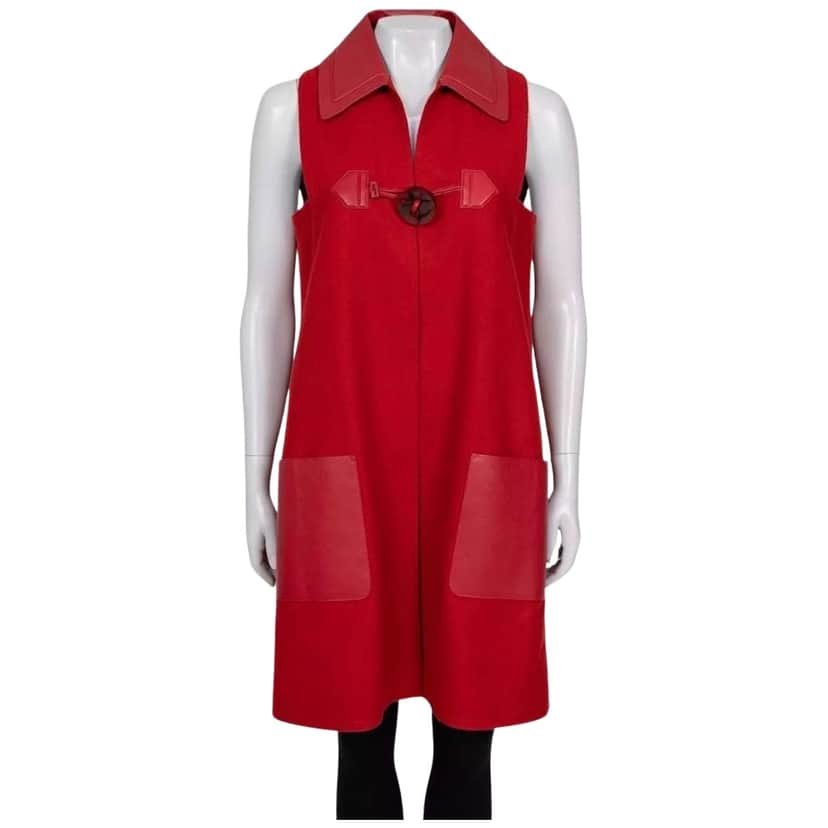 Fendi Vest Red Leather Very good condition - Front View