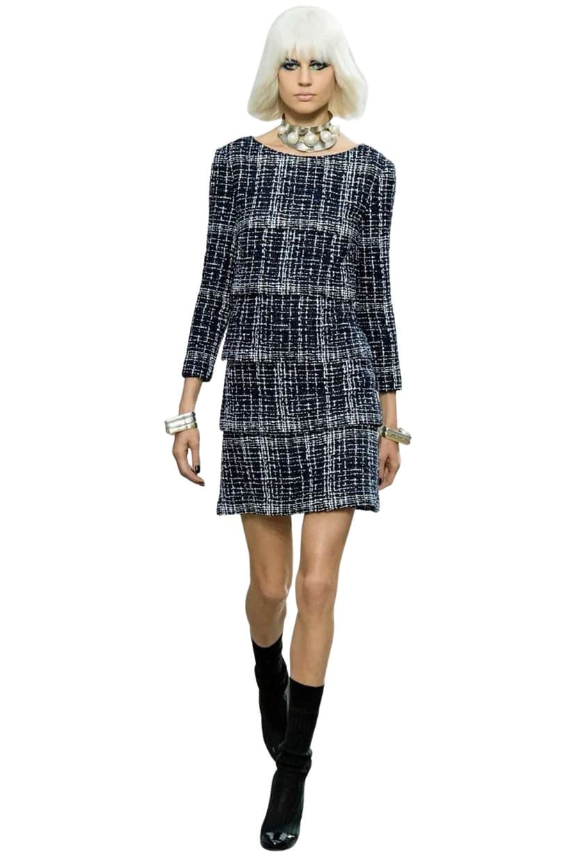 Chanel 7,2K$ Runway Dress Black Tweed Very good condition - Front View