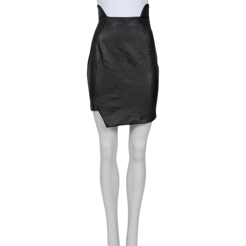 Saint Laurent Asymmetrical Skirt \ Black Leather Very good condition - Front View
