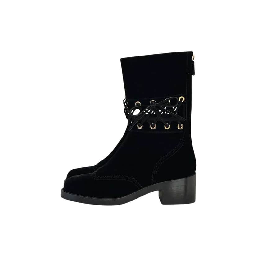 Chanel Lace Mid Calf Boots Black Velvet Never worn - Front View