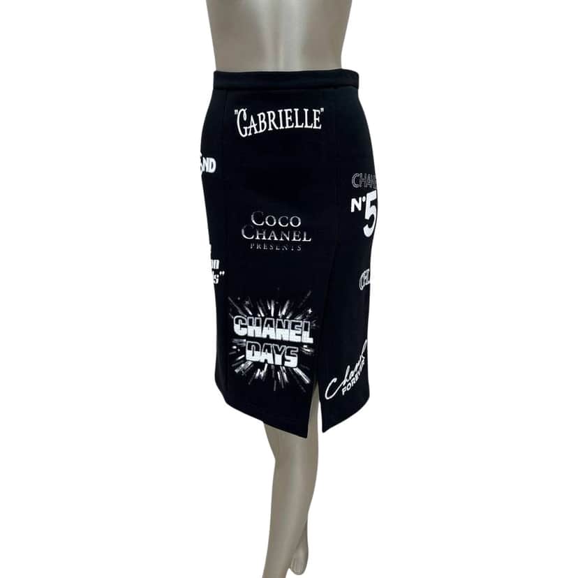 Chanel 2021 Logo Symbols Skirt Black Cotton Very good condition - Front View