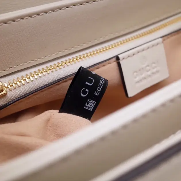 Gucci Horsebit Bag Fake VS Real Guide. Fake Gucci Horsebit with misplaced QR code