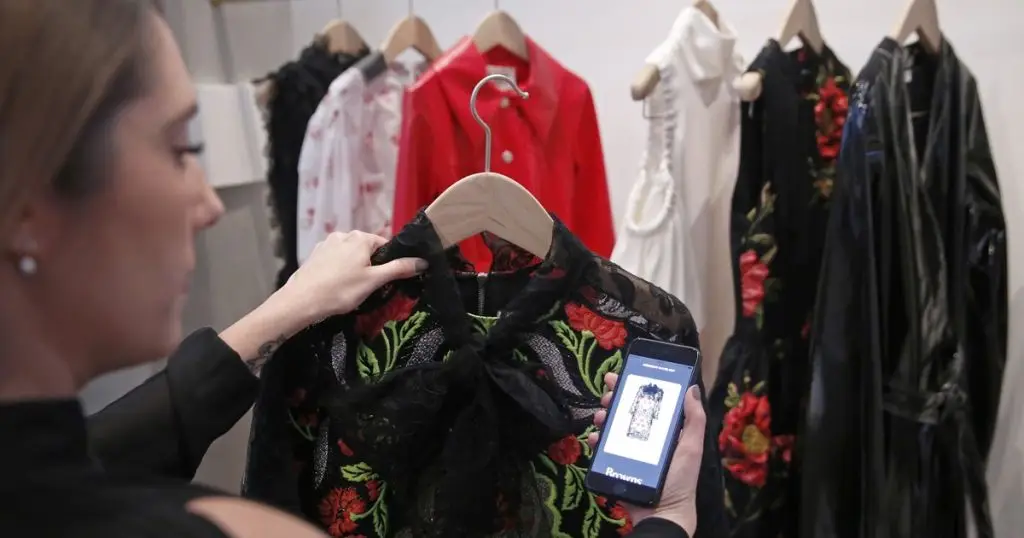 how-to-sell-luxury-online